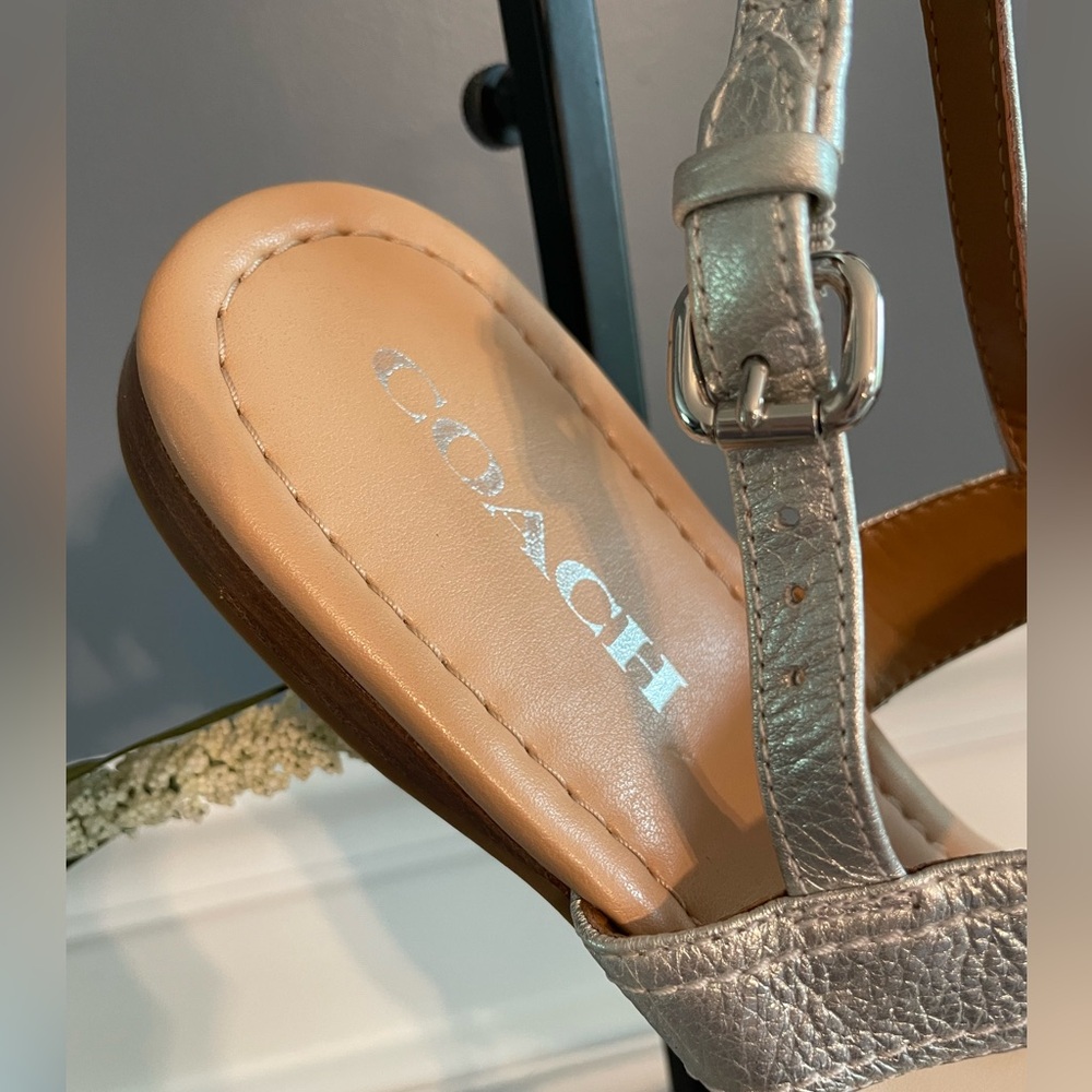 Coach Cassidy Metallic Leather Sandal- Size 8.5 - Picture 8 of 8